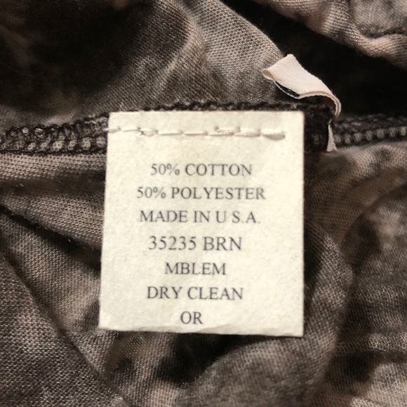 Mandy Moore Mblem S/S Sheer Burnout Open-Front Top - Picture 13 of 14